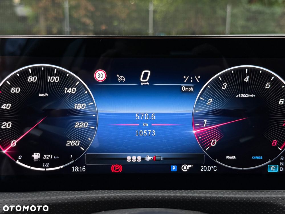 Mercedes-Benz Klasa A ver-200-amg-line-7g--dct - 14