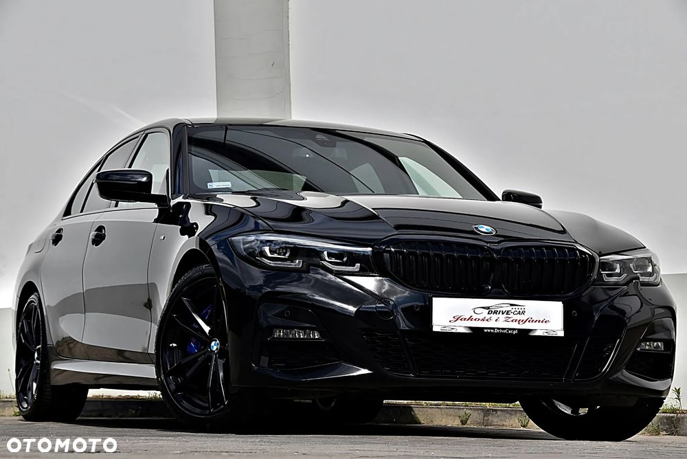 BMW Seria 3 330i xDrive - 4