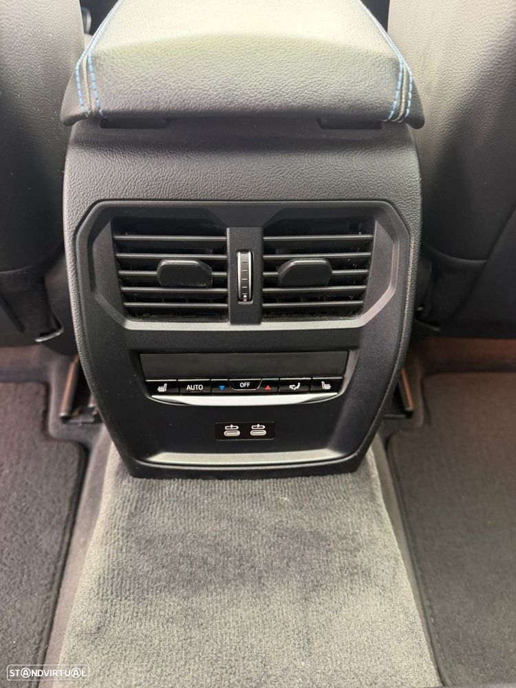 BMW 330 - 35