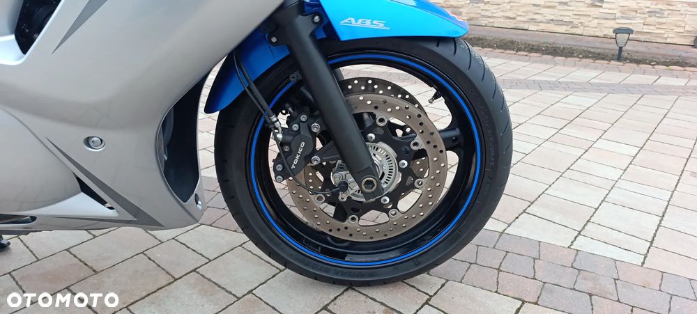 Suzuki GSX-R - 29