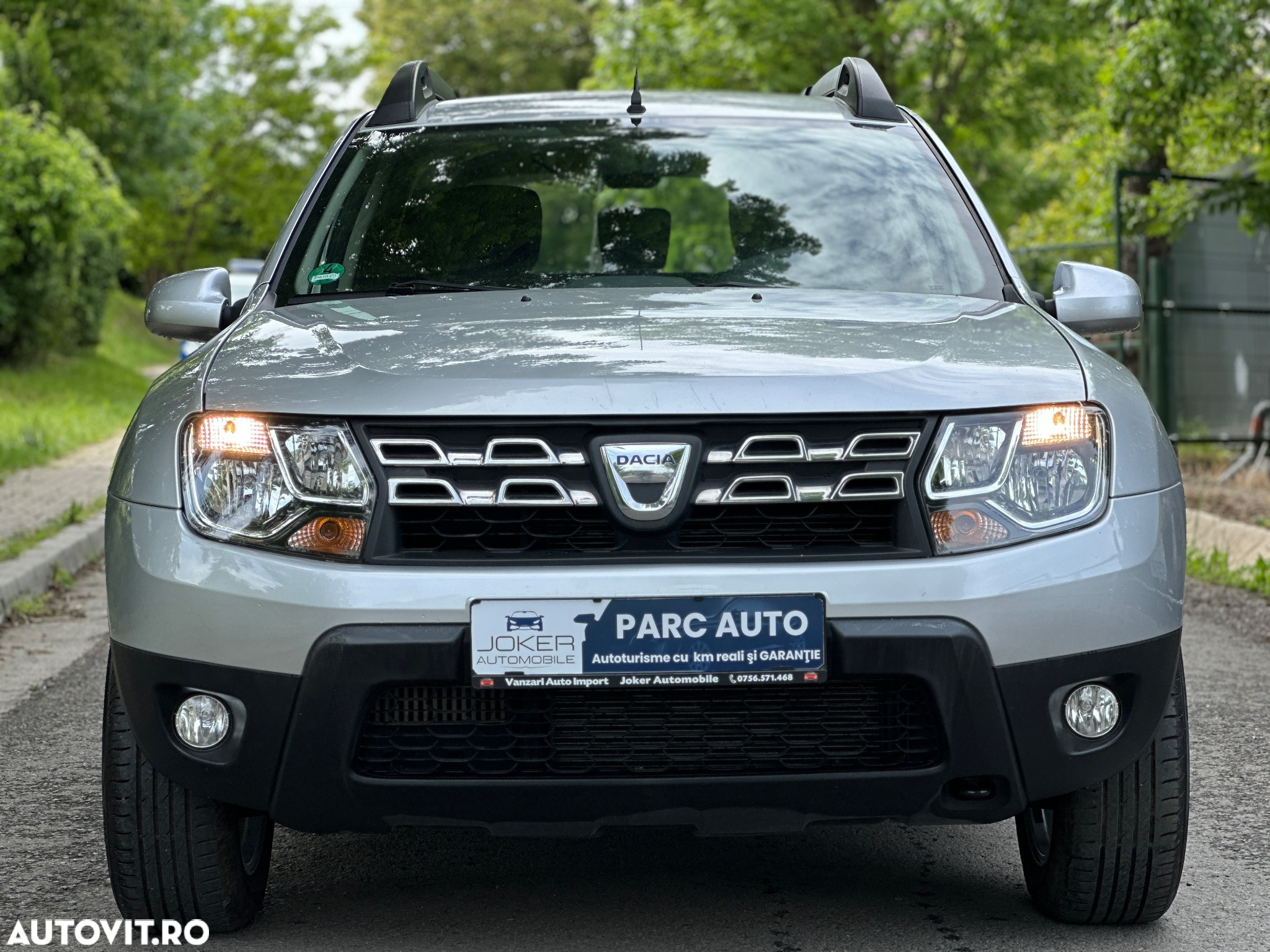 Dacia Duster 1.2 TCe 4x2 Laureate - 2