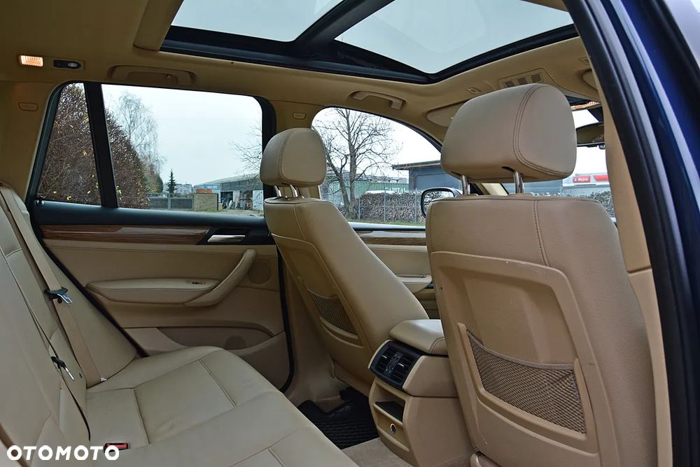 BMW X3 xDrive28i Sport-Aut Advantage - 21