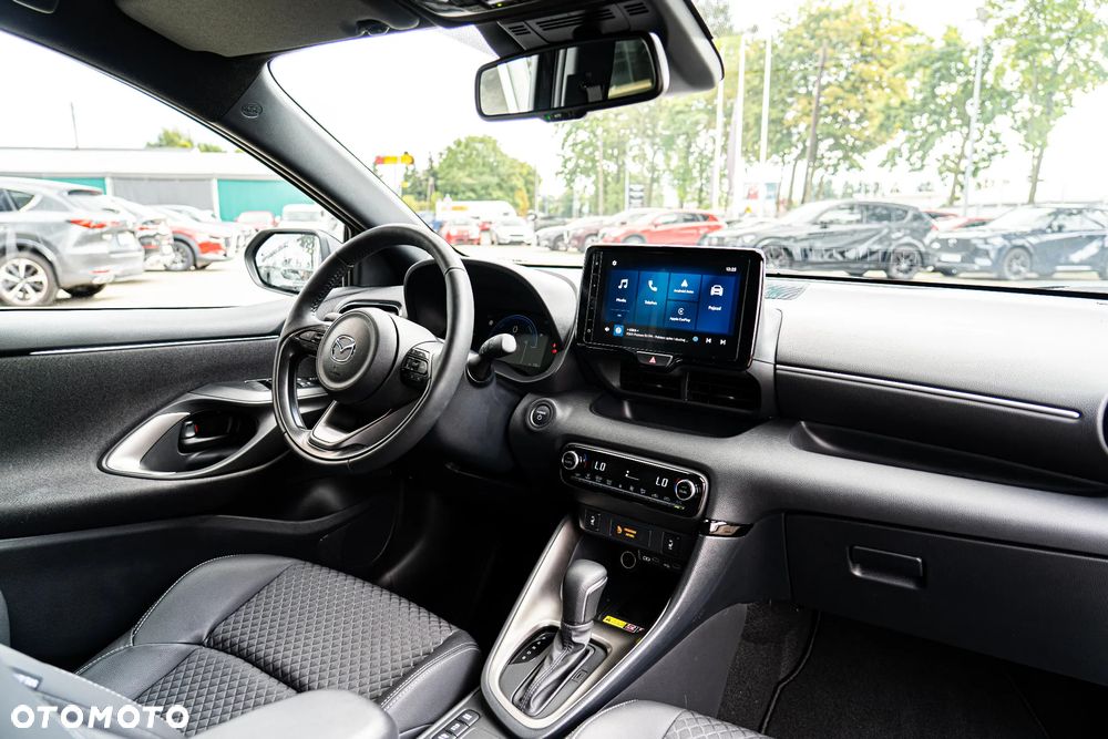 Mazda 2 SKYACTIV-G 90 Homura - 25