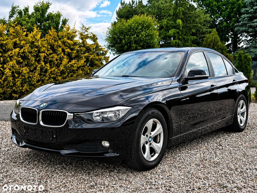 BMW Seria 3 320d Efficient Dynamics - 3
