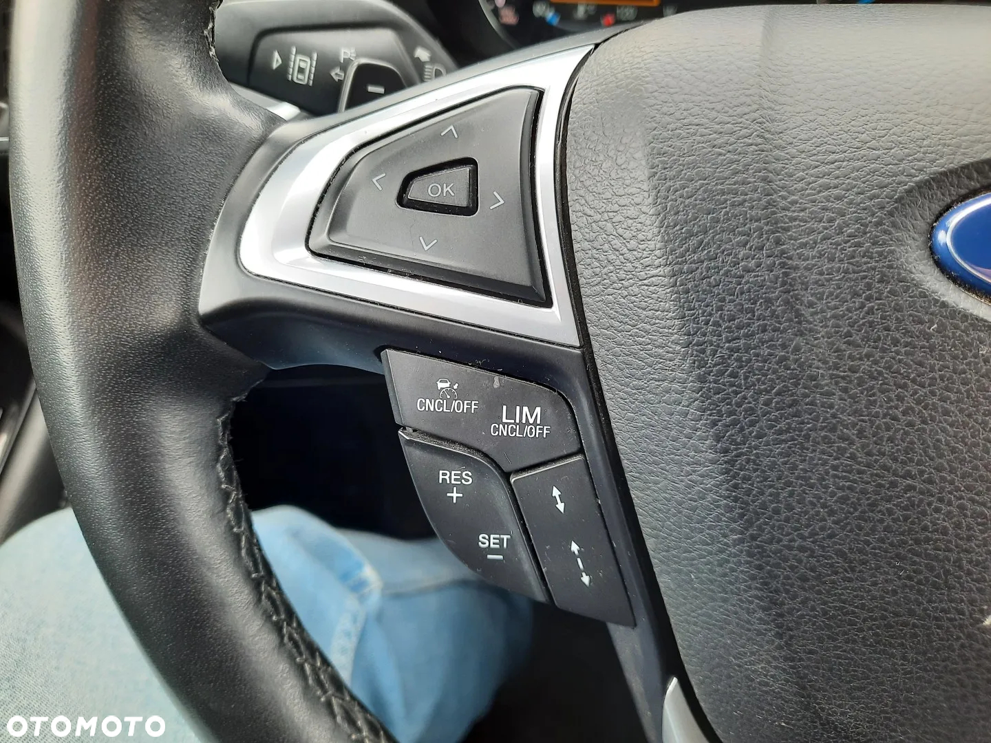 Ford S-Max 2.0 TDCi Titanium PowerShift - 26