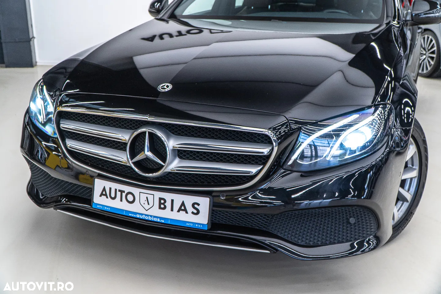 Mercedes-Benz E 200 d 9G-TRONIC Avantgarde - 10