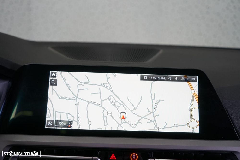 BMW 330 e Aut. Sport Line - 30