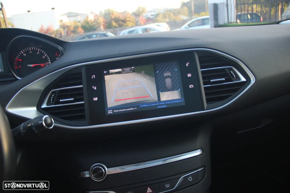 Peugeot 308 PureTech 130 GPF Stop & Start Tech Edition - 12