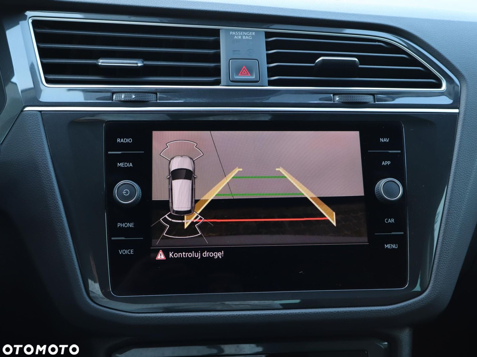 Volkswagen Tiguan - 17