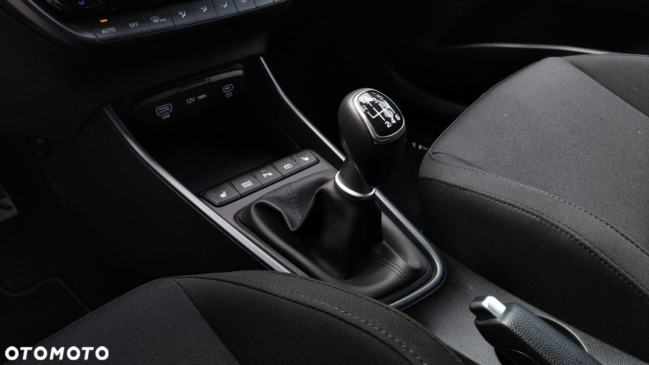 Hyundai Bayon - 11