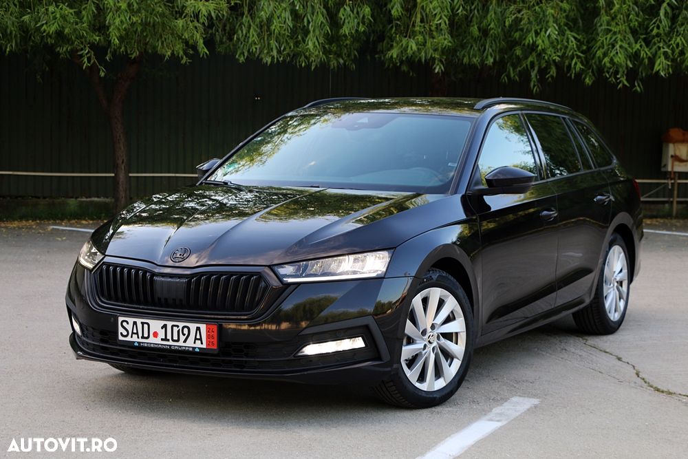 Skoda Octavia 2.0 TDI DSG Sportline - 11