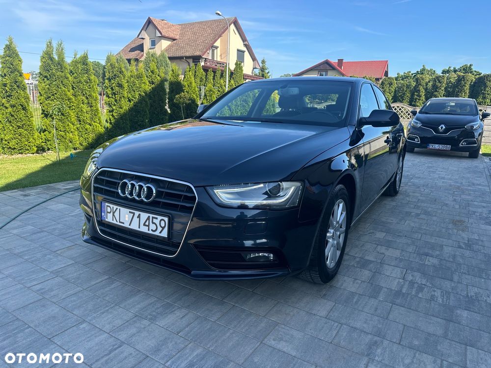 Audi A4 Limousine - 2