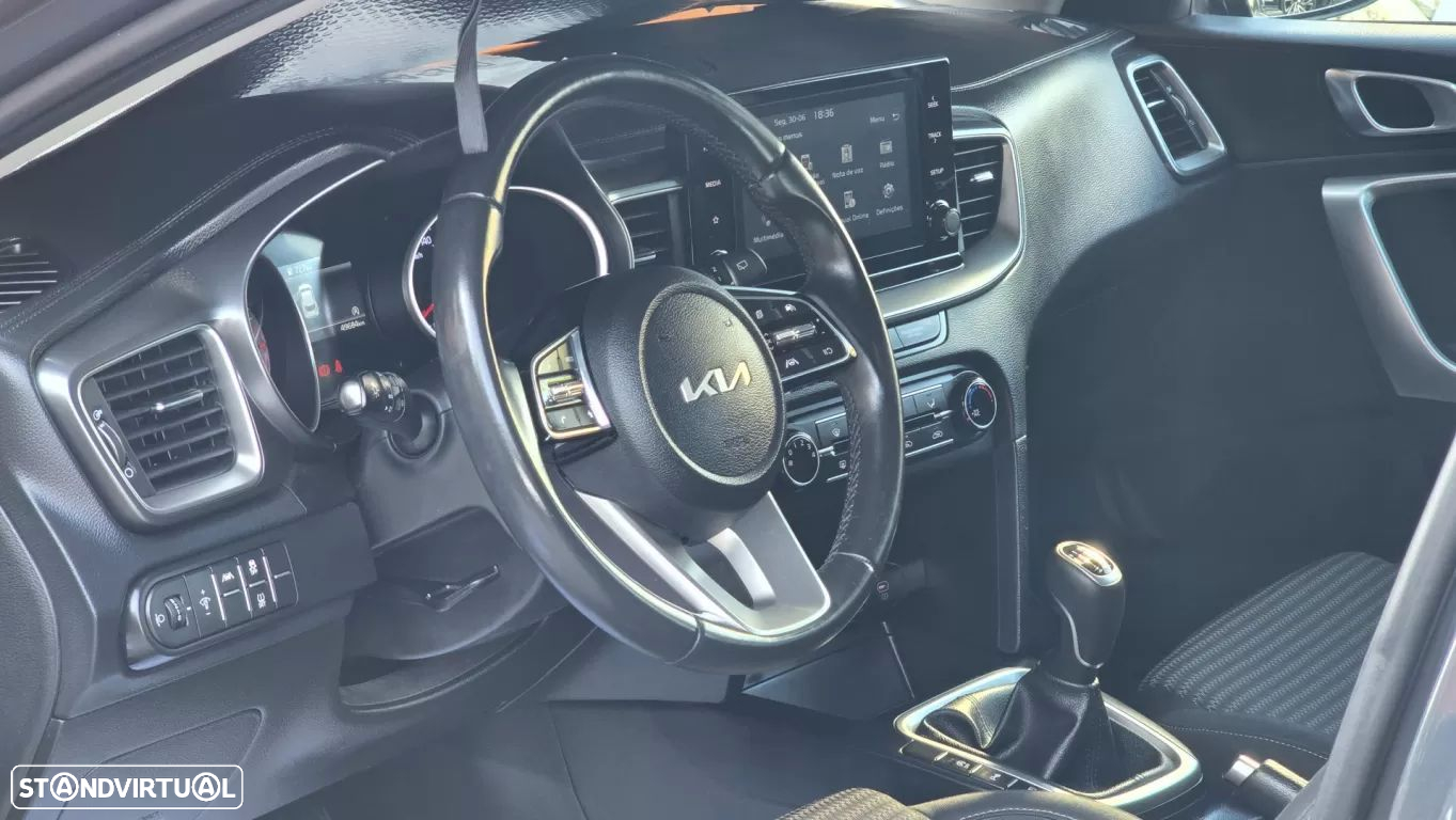 Kia XCeed 1.0 T-GDI Dynamic - 14