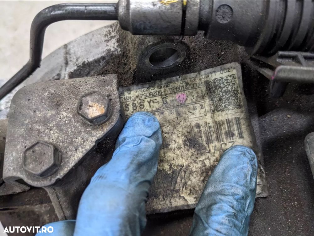 Cutie viteze 6 trepte Mitsubishi Outlander 2 20d 140 HP bsy 4x4 stare f buna - 4