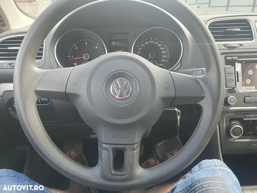 Volkswagen Golf 1.6 TDI DPF Style - 15