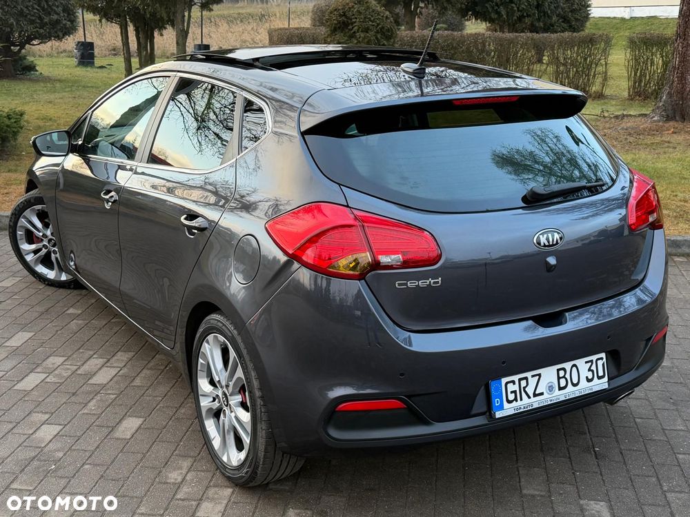 Kia Ceed 1.6 GDI DCT Platinum Edition - 4