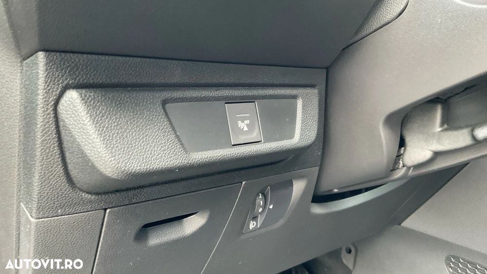 Dacia Sandero Stepway TCe 90 MT6 Comfort - 30