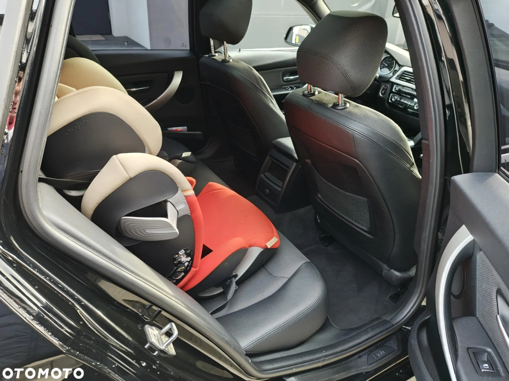 BMW Seria 3 320d - 14