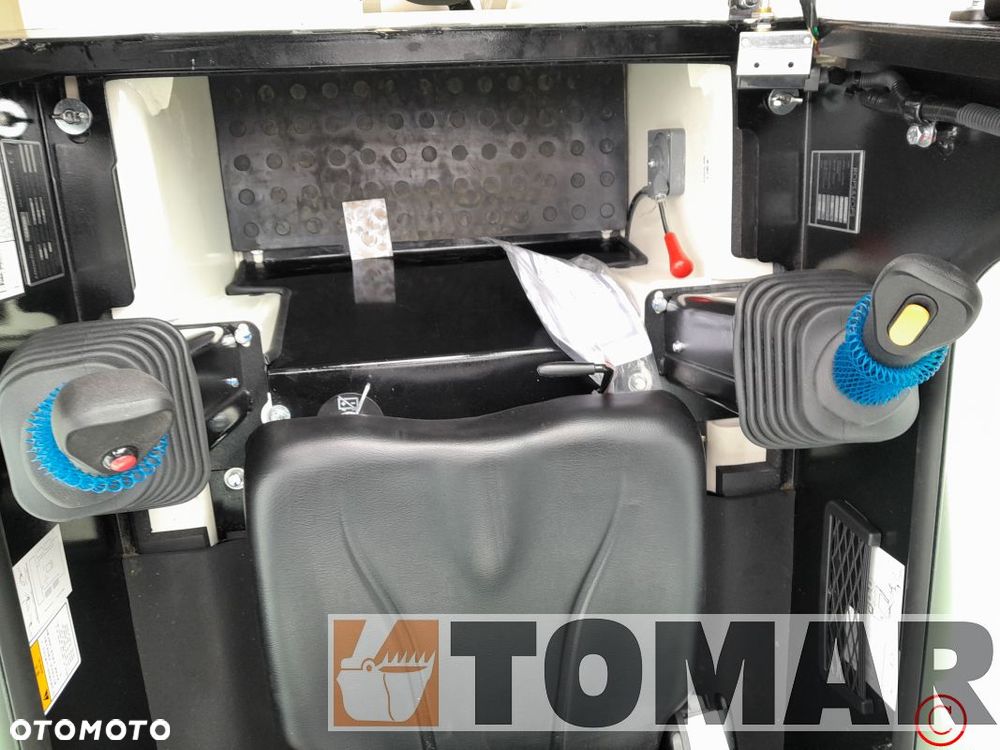 Lonking CDM303 klimatyzacja skid steer - 15