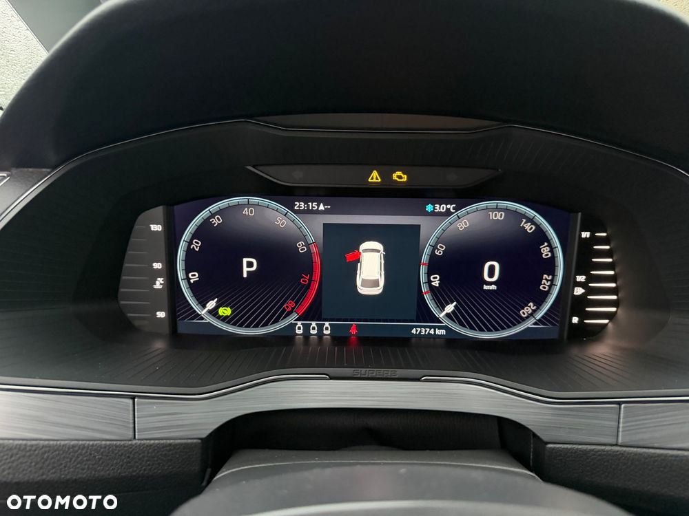 Skoda Superb 1.5 TSI Ambition DSG - 7