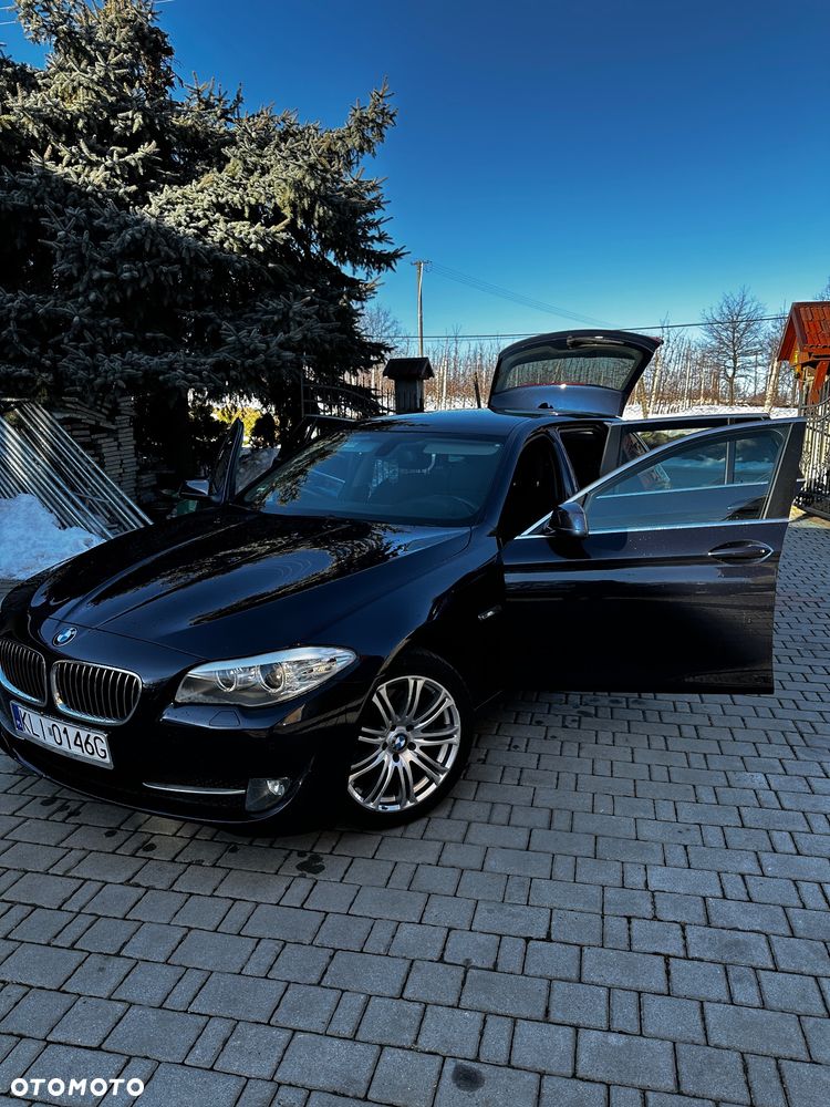 BMW Seria 5 520d - 3