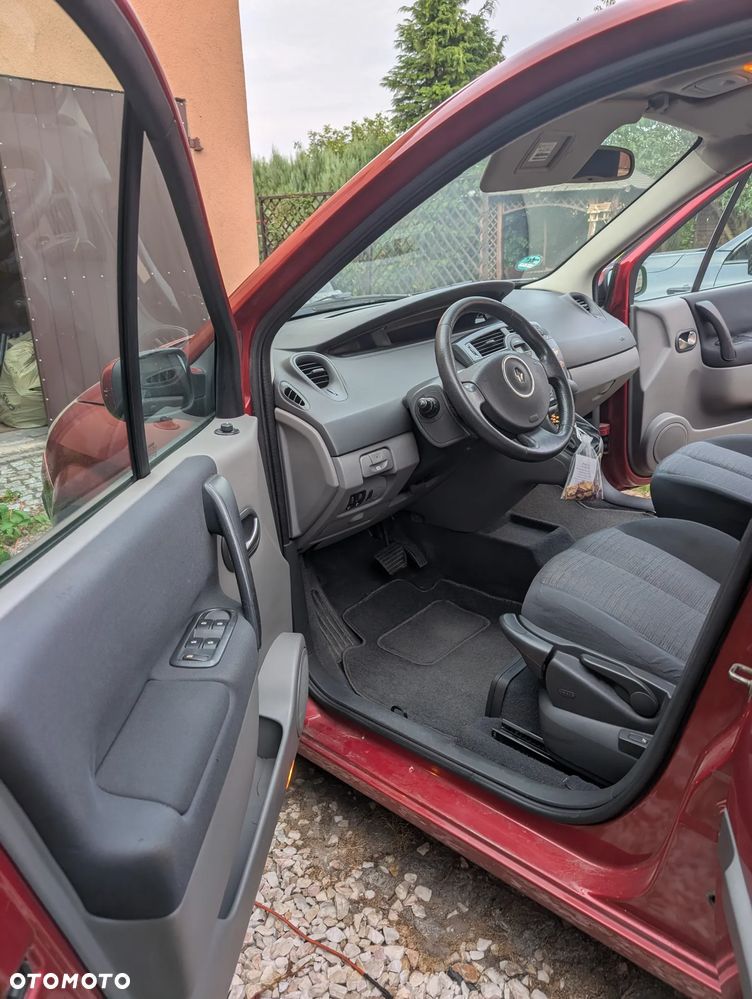 Renault Scenic 1.6 16V Expression - 5