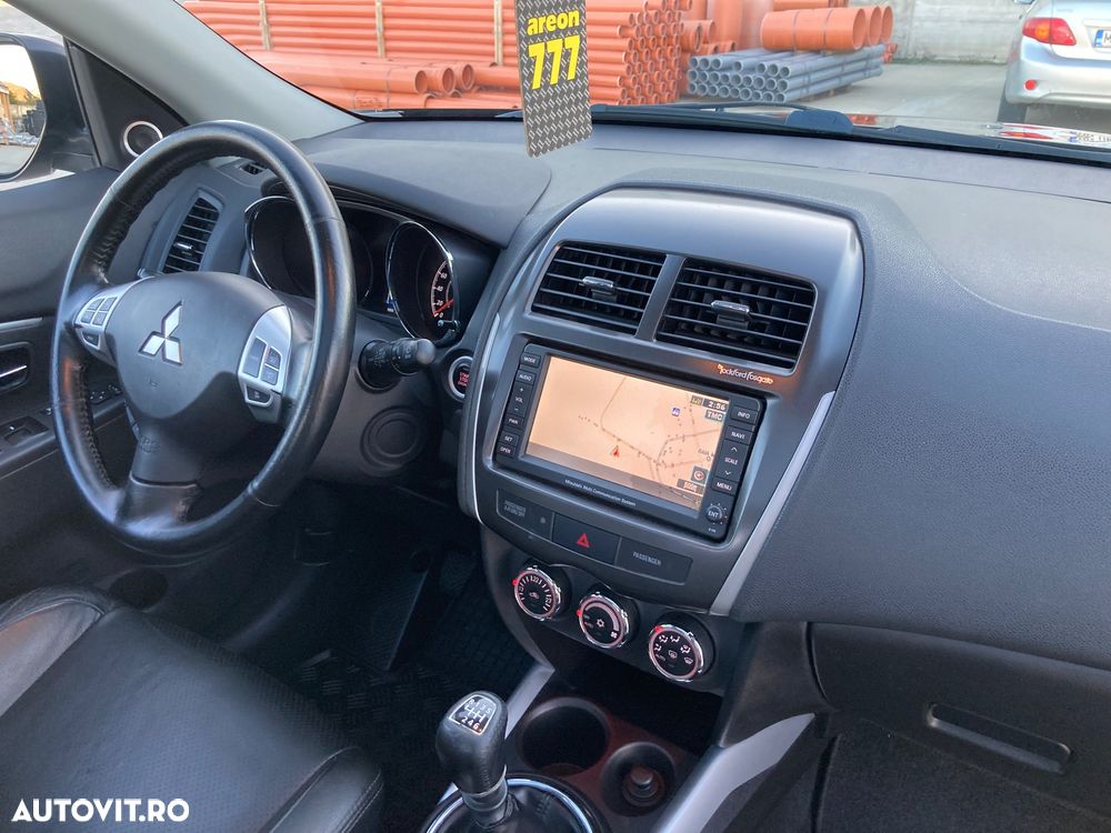 Mitsubishi ASX 1.8 DI-D 4WD Instyle - 19