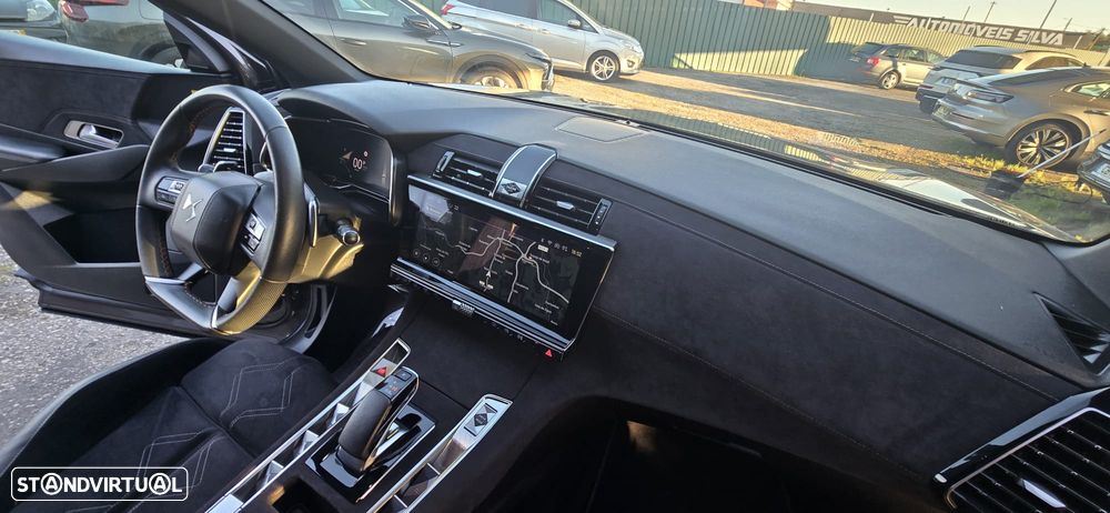 DS DS7 Crossback E-Tense Performance Line+ EAT8 - 32
