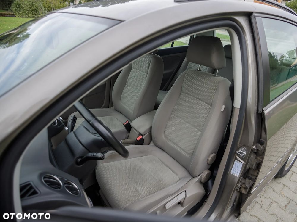 Volkswagen Golf Plus 1.6 Comfortline - 9