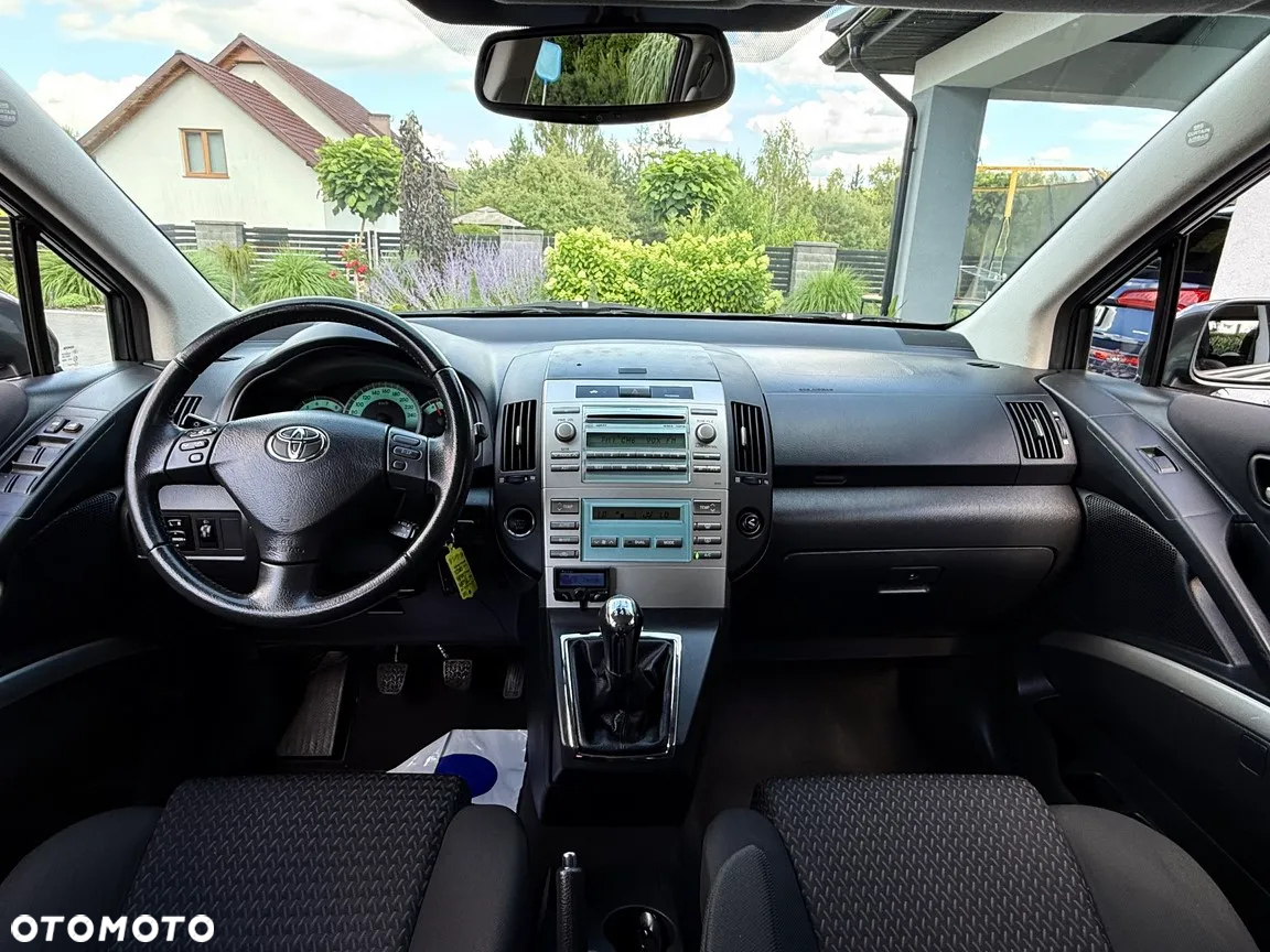 Toyota Corolla Verso 1.8 Edition - 19