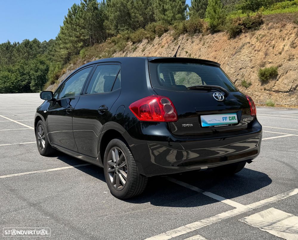 Toyota Auris 1.4 D-4D Luna - 7