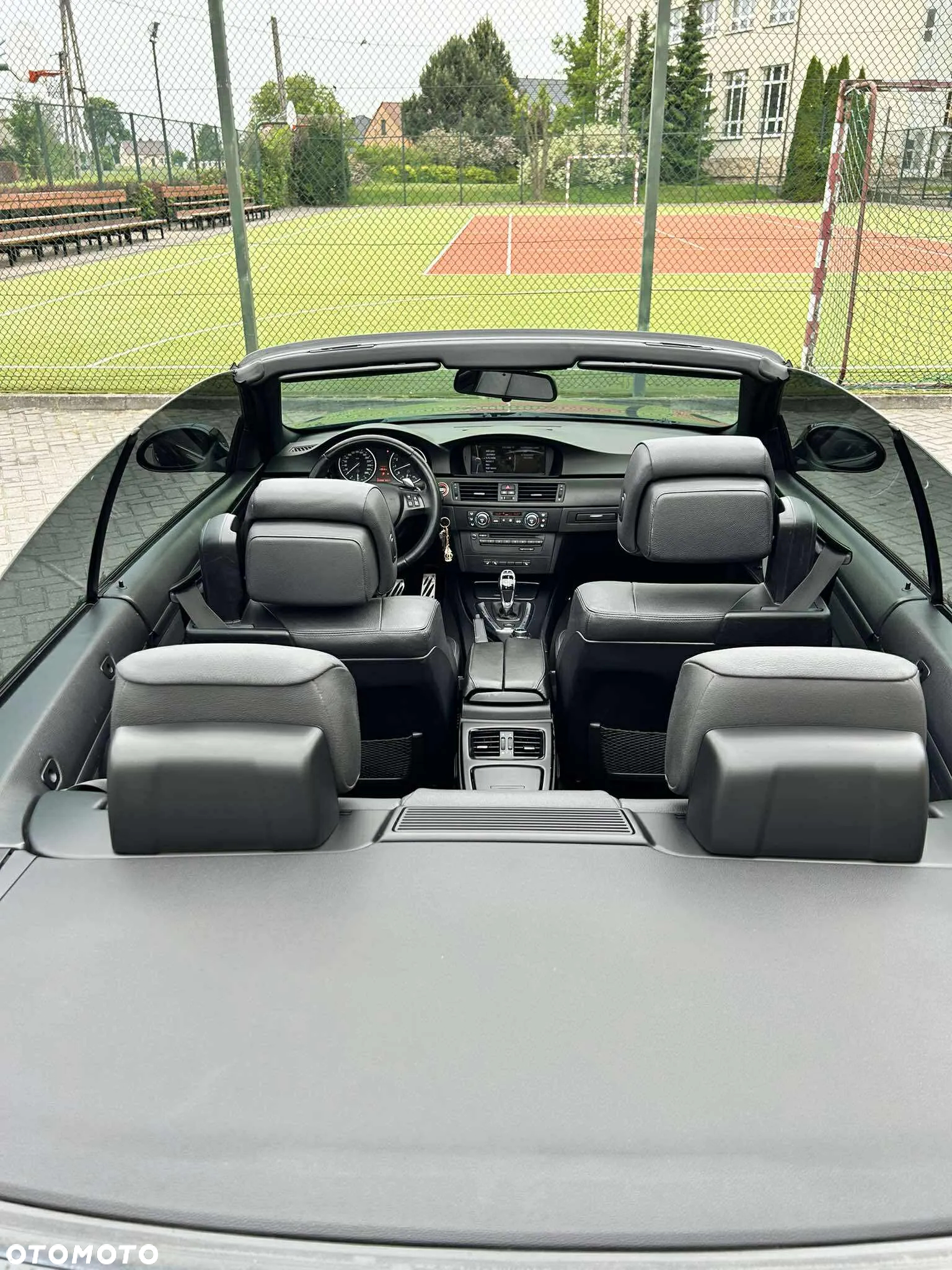 BMW Seria 3 335i Cabrio - 10