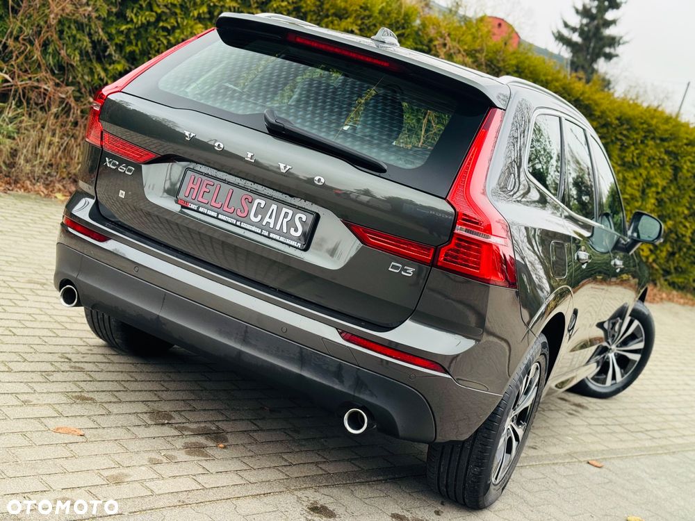 Volvo XC 60 D3 Momentum Pro - 9