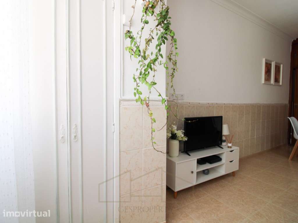 Apartamento T2 em Vale Fetal - Grande imagem: 4/23
