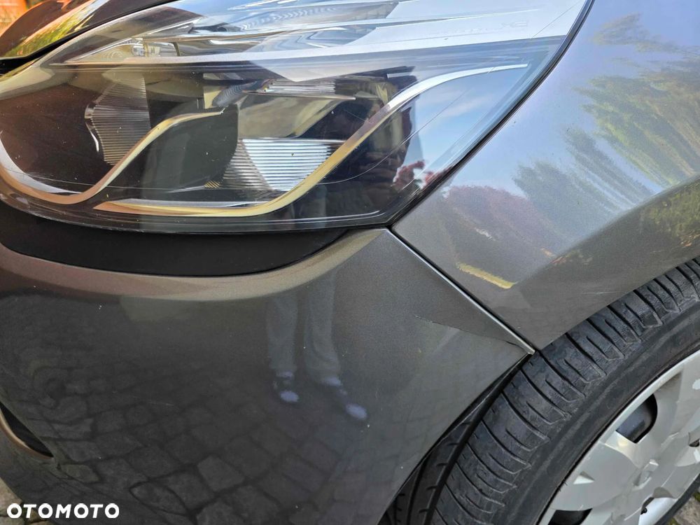 Renault Clio - 6