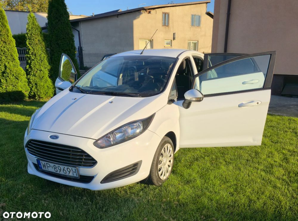 Ford Fiesta 1.25 Ambiente - 6