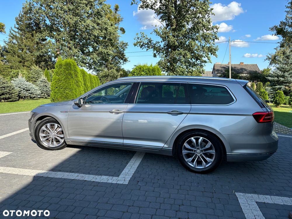 Volkswagen Passat 2.0 TDI BMT 4Mot Highline DSG - 3