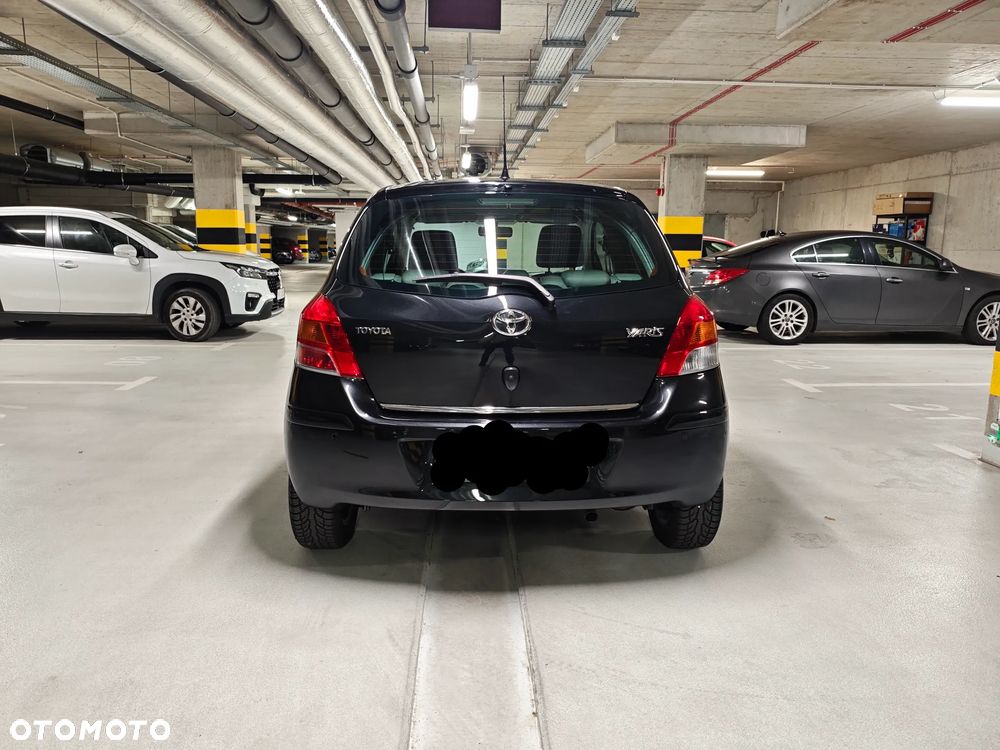 Toyota Yaris 1.33 VVT-i Multi Mode Executive - 4