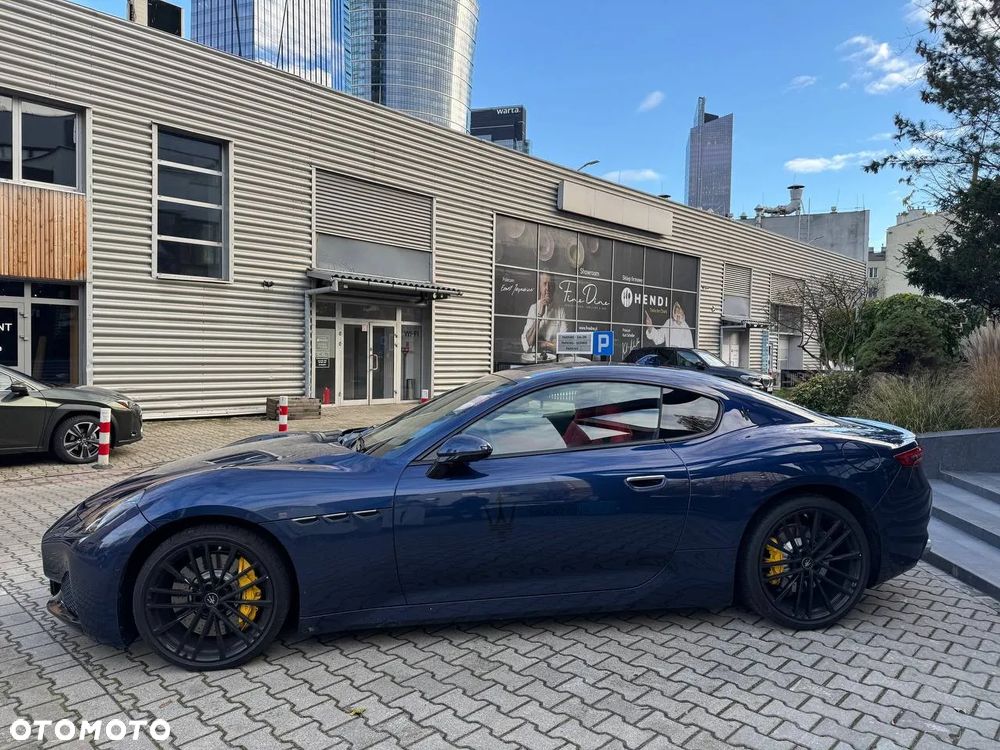 Maserati GranTurismo Standard - 8