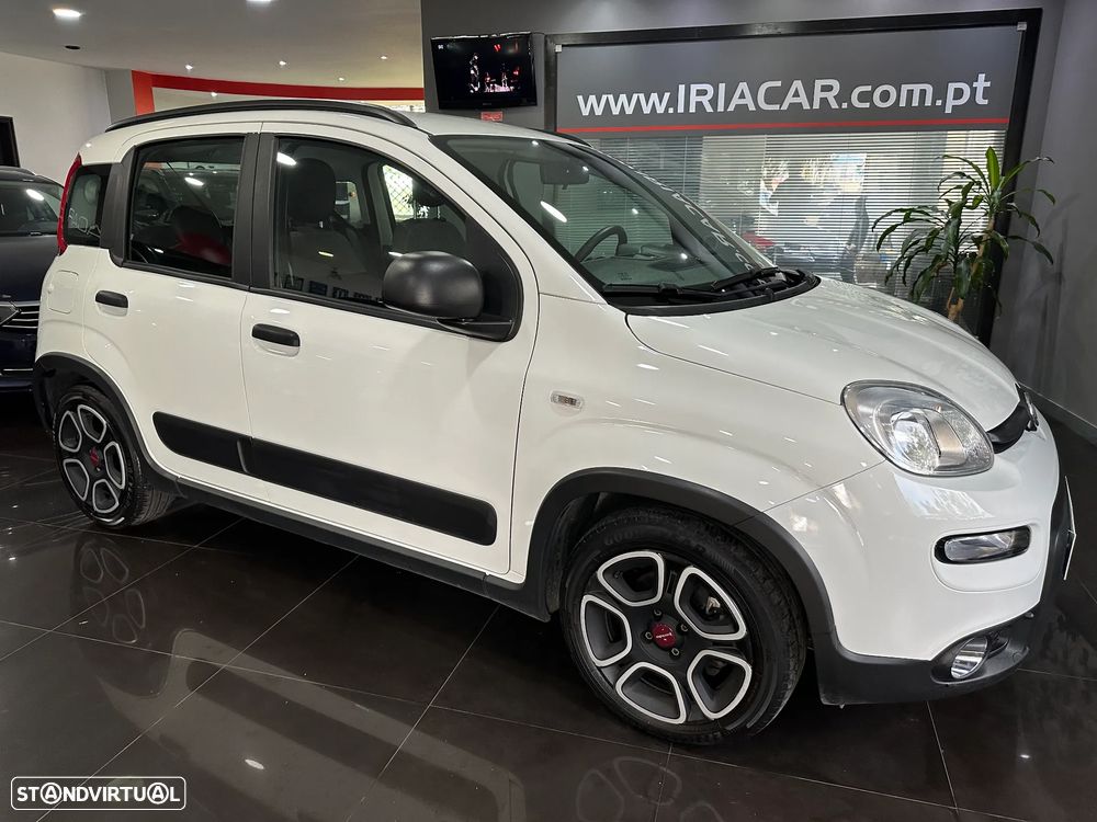Fiat Panda 1.0 Hybrid City Cross - 2