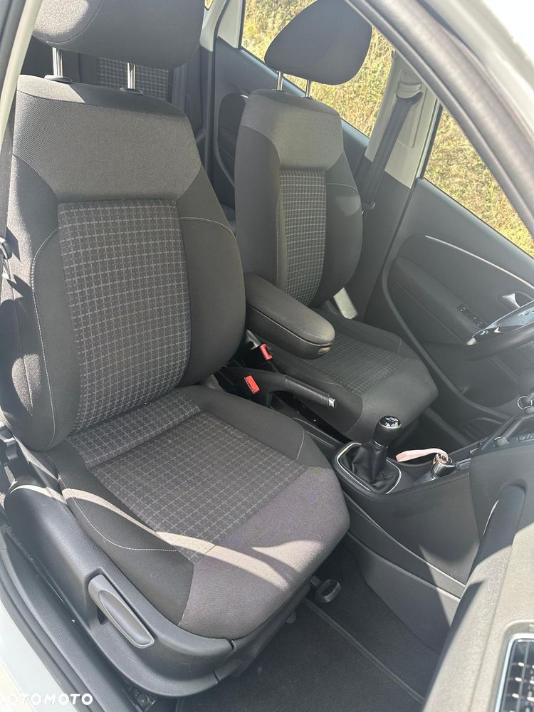 Volkswagen Polo 1.4 TDI BMT Comfortline - 9