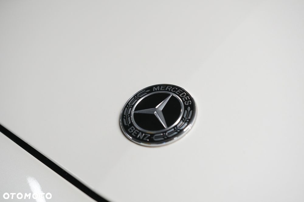 Mercedes-Benz Klasa E - 17