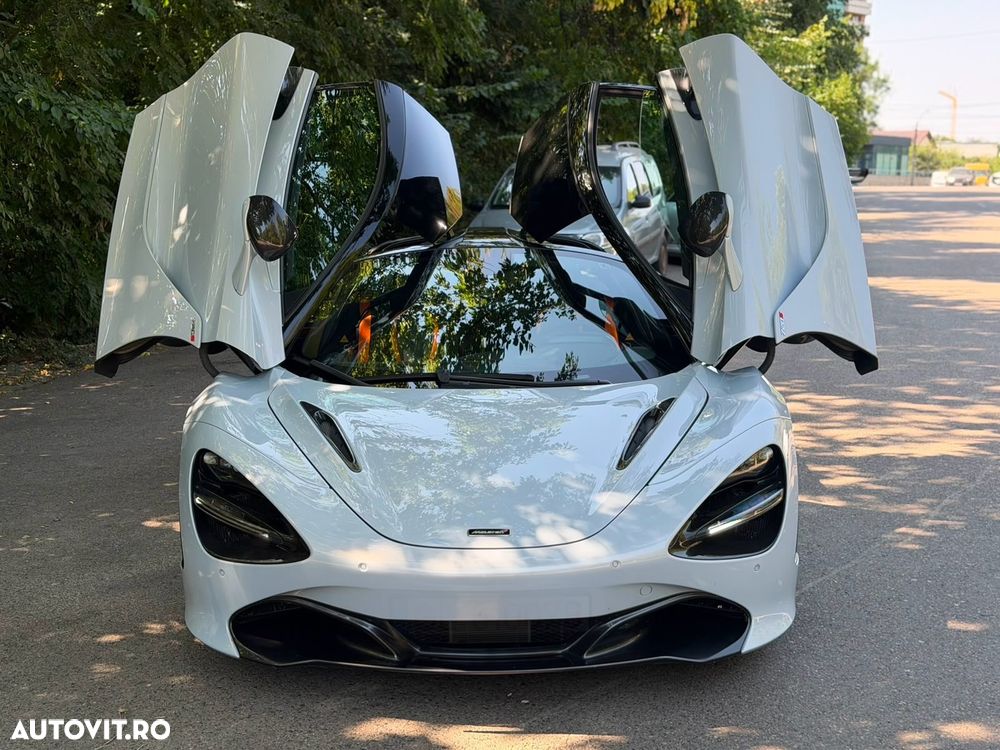 McLaren 720S Performance - 1