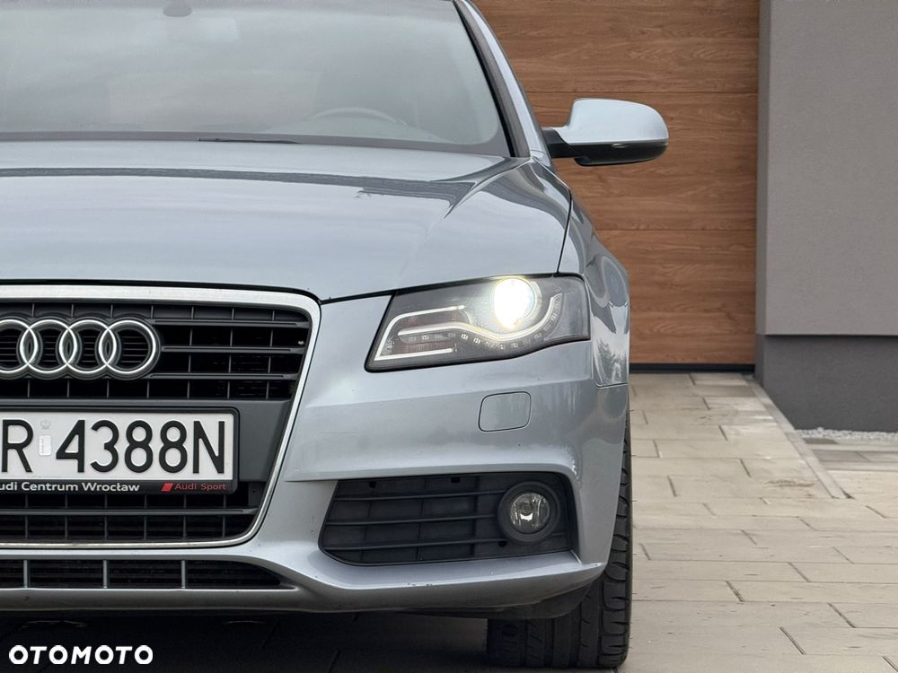 Audi A4 Avant 2.0 TDI DPF S line Sportpaket (plus) - 31