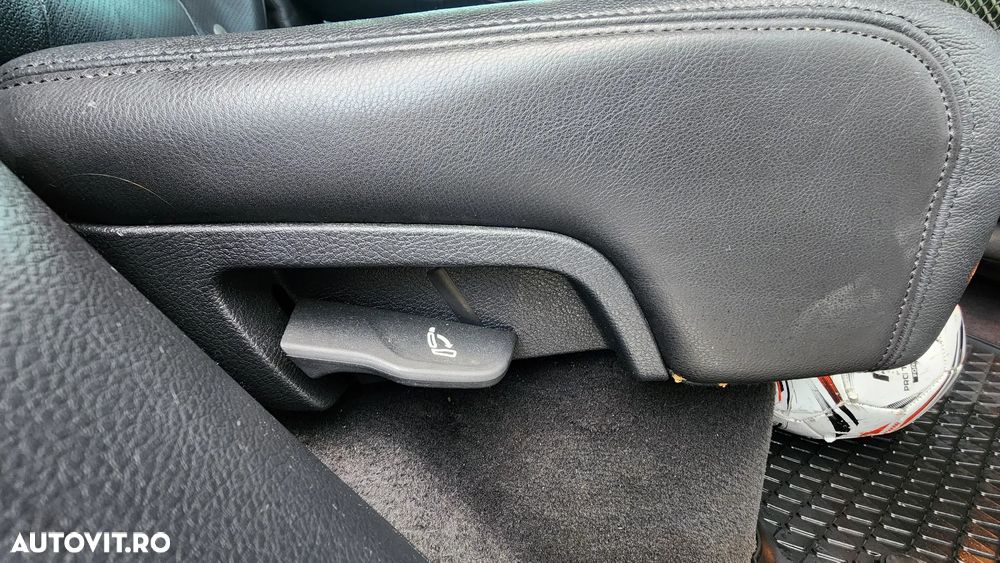 Volkswagen Touareg 3.0 V6 TDI BMT - 19