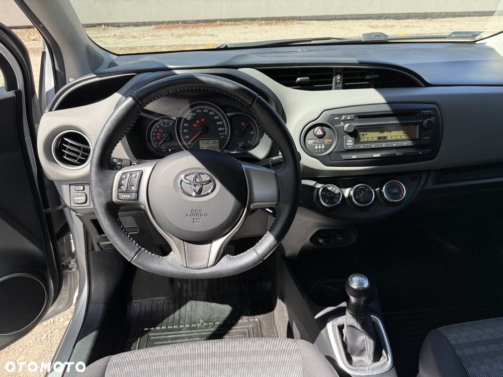 Toyota Yaris 1.0 Active - 18