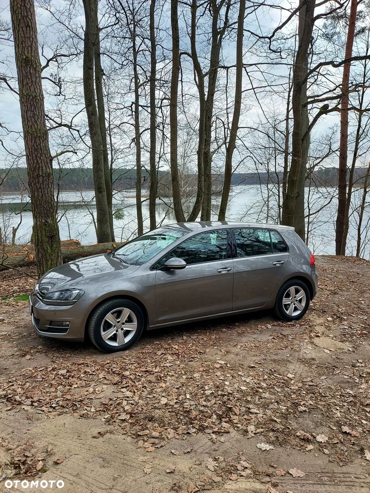 Volkswagen Golf 1.4 TSI BMT Highline - 2