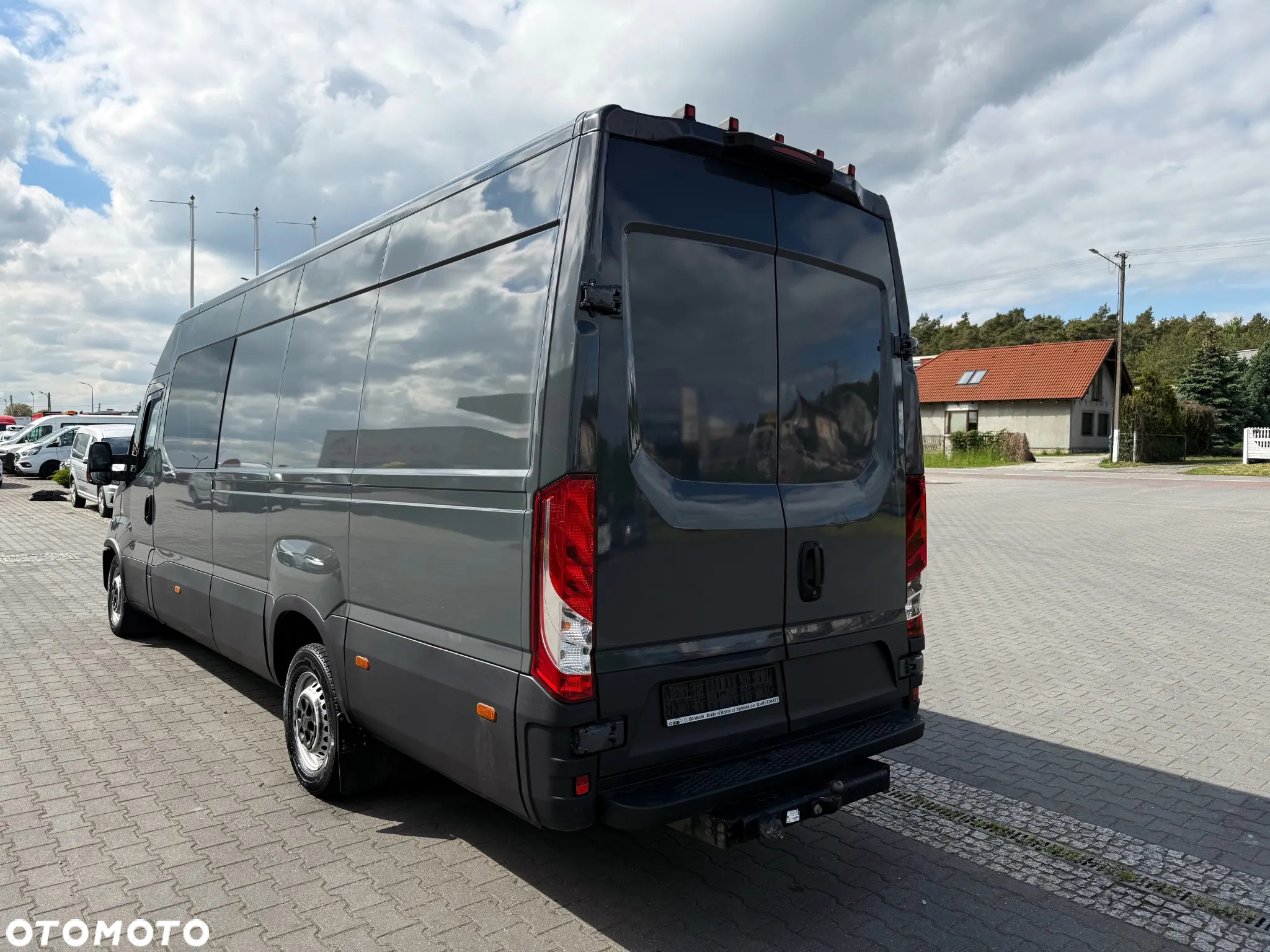 Iveco Daily 35S18 Hi-Matic L4H2 Maxi Furgon Doka Brygadówka 6-miejsc Salon PL, Jeden Właściciel - 3