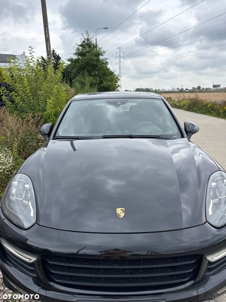 Porsche Cayenne - 7