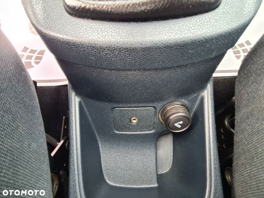 Ford Fiesta 1.25 Trend - 15